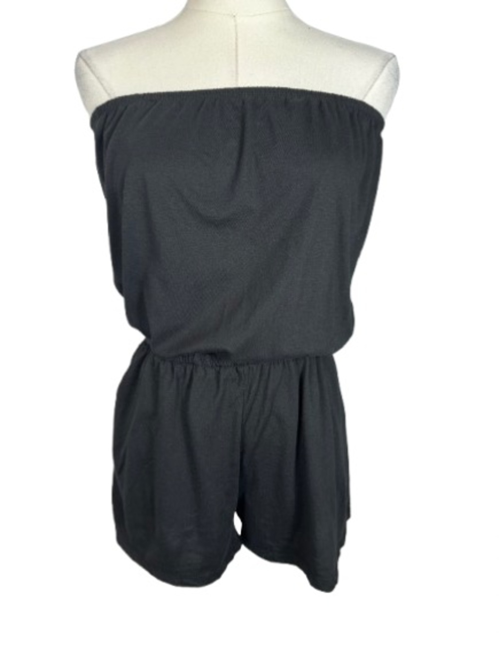 Forever 21 Black Strapless Romper Size S